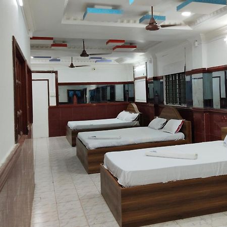 Gsd Inn Guest House Pondicherry Habitación foto