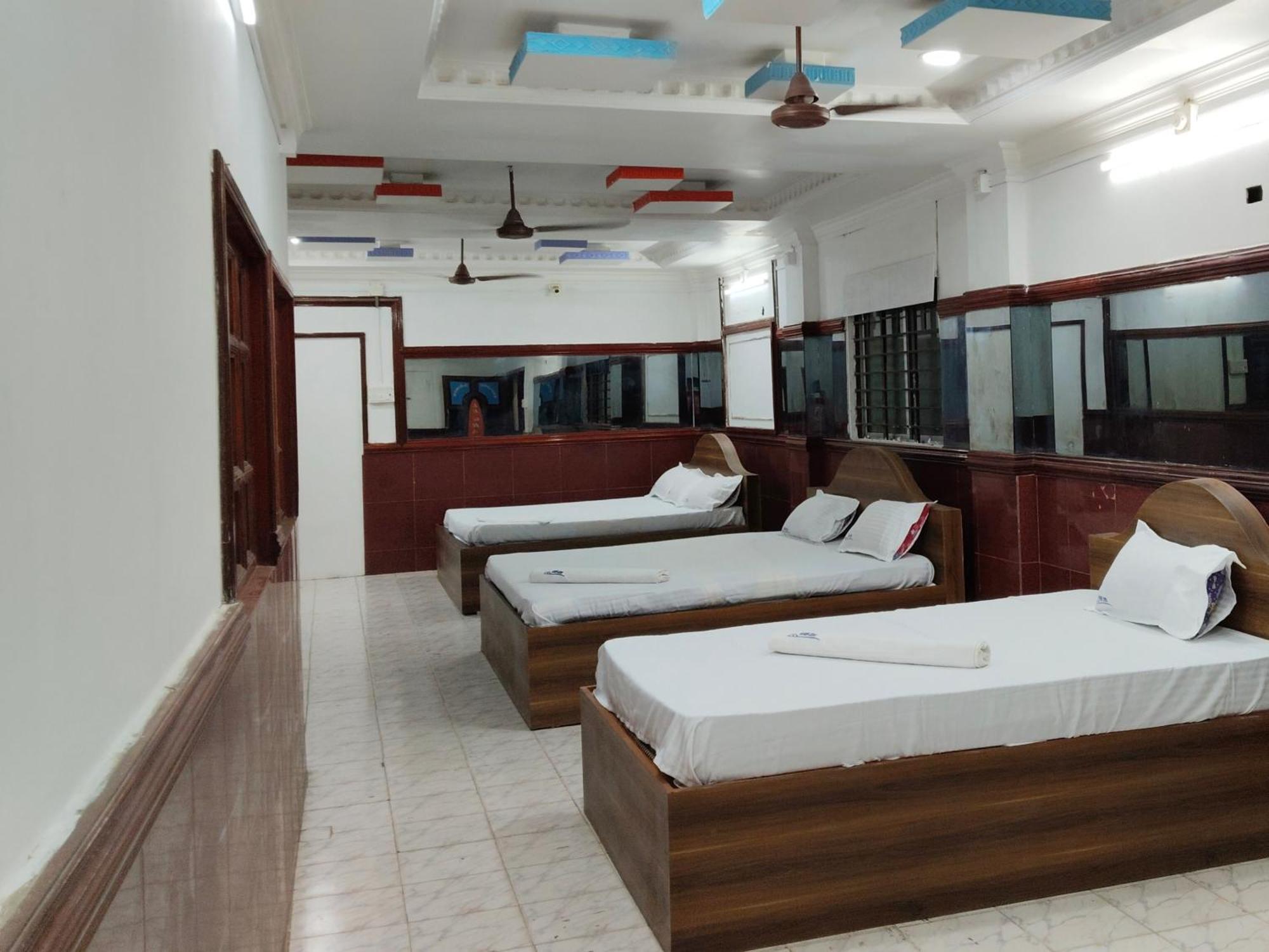 Gsd Inn Guest House Pondicherry Habitación foto